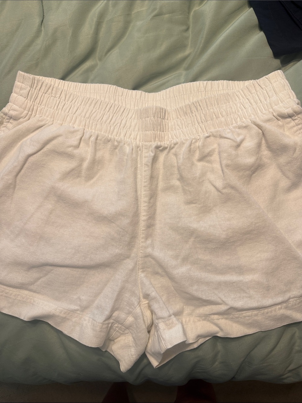 Old Navy Cream Athletic Shorts